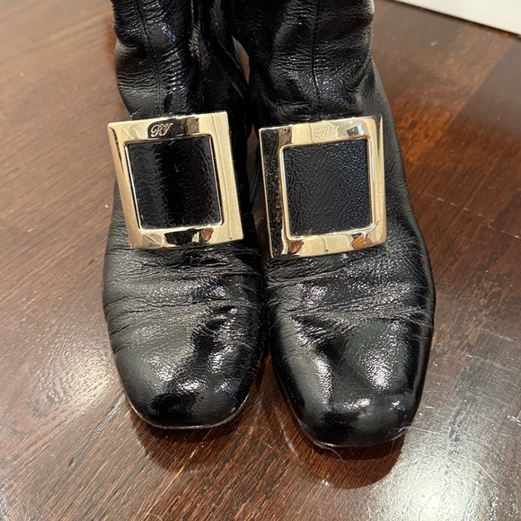 Roger Vivier Patent Leather Boots Size 39 - Picture 9 of 14
